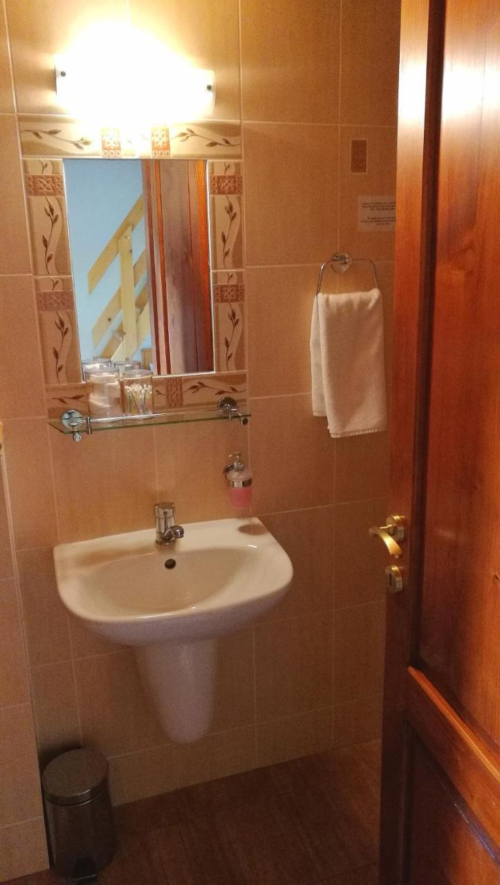 Penzion Manin Považská Bystrica Esterno foto